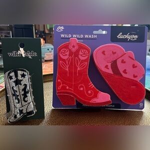 Wild Fable Glitter Cowboy Boot Hair Claw Clip+Luckyoo Wild Wild Wash Sponge Set